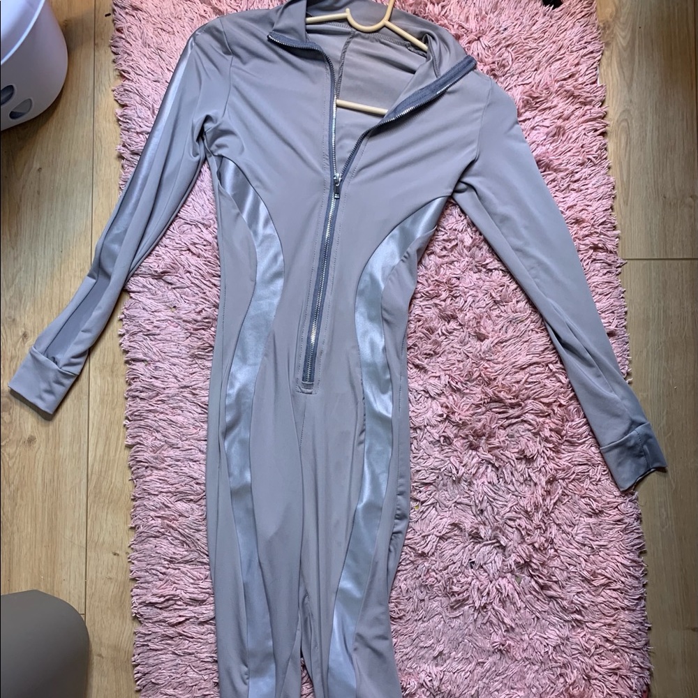 REFLECTIVE BODYSUIT